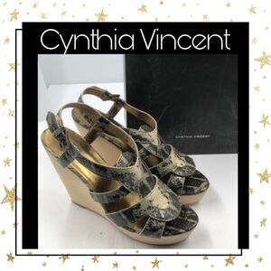 Cynthia Vincent Snake Wedge Sandals 9.5